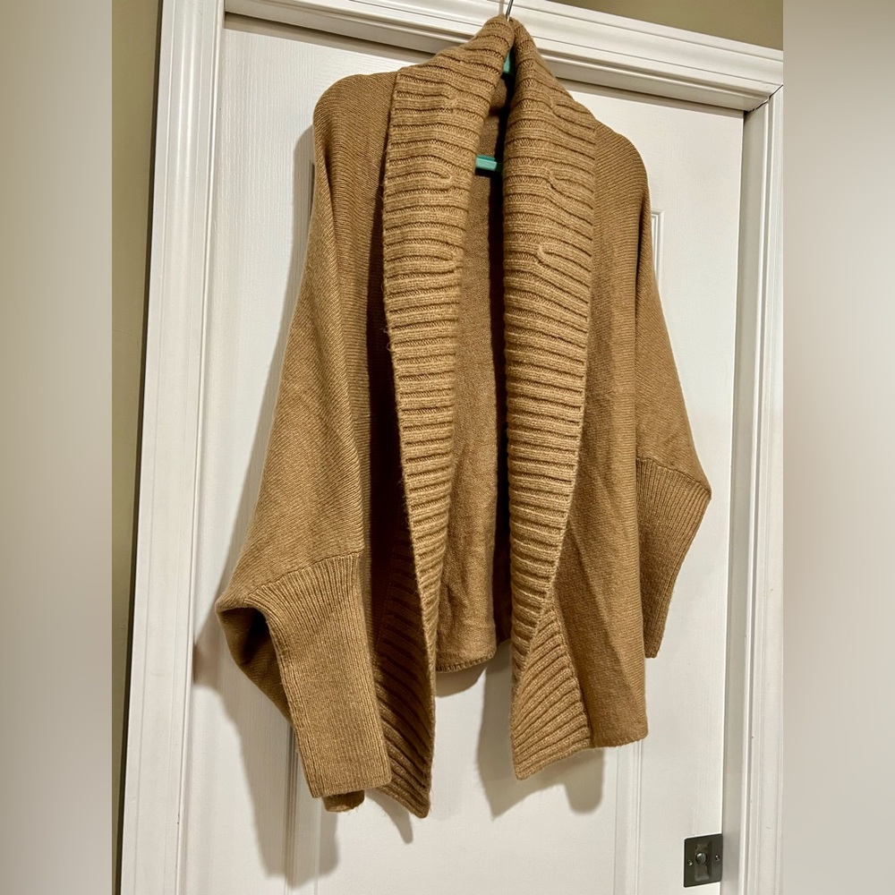 Women’s Express Shawl Sweater XL